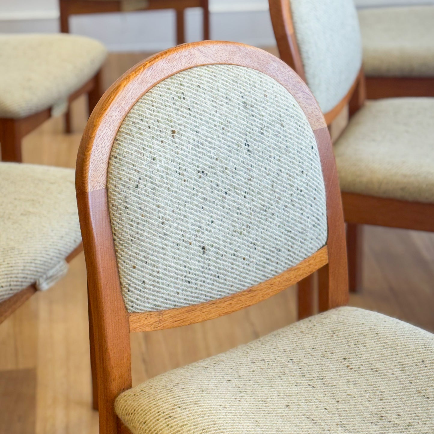 Set of six 1980s Parker solid oak dining chairs
