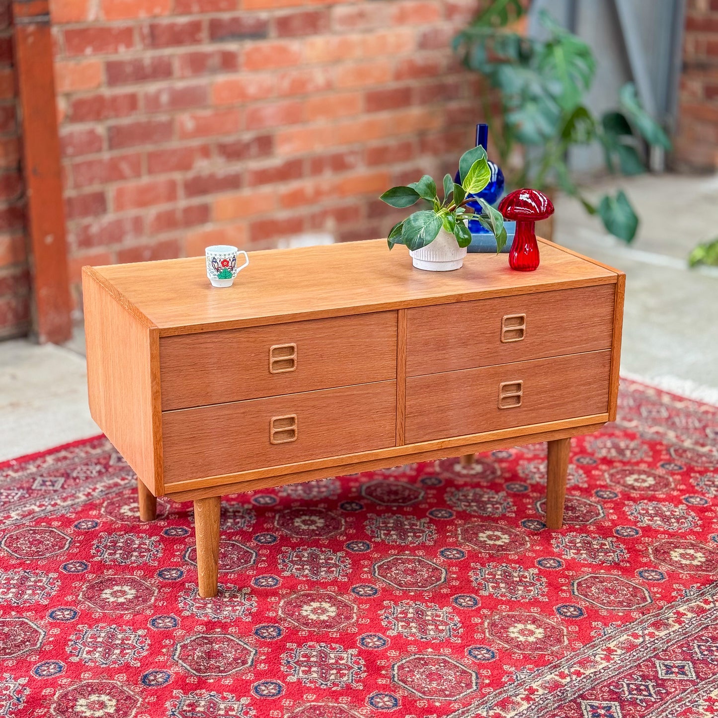 Danish oak cabinet/chest of drawers