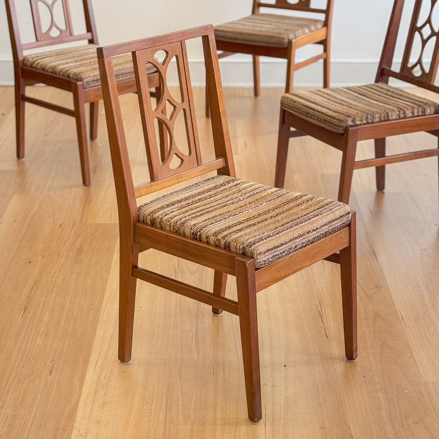 Set of four Avalon Furniture dining chairs