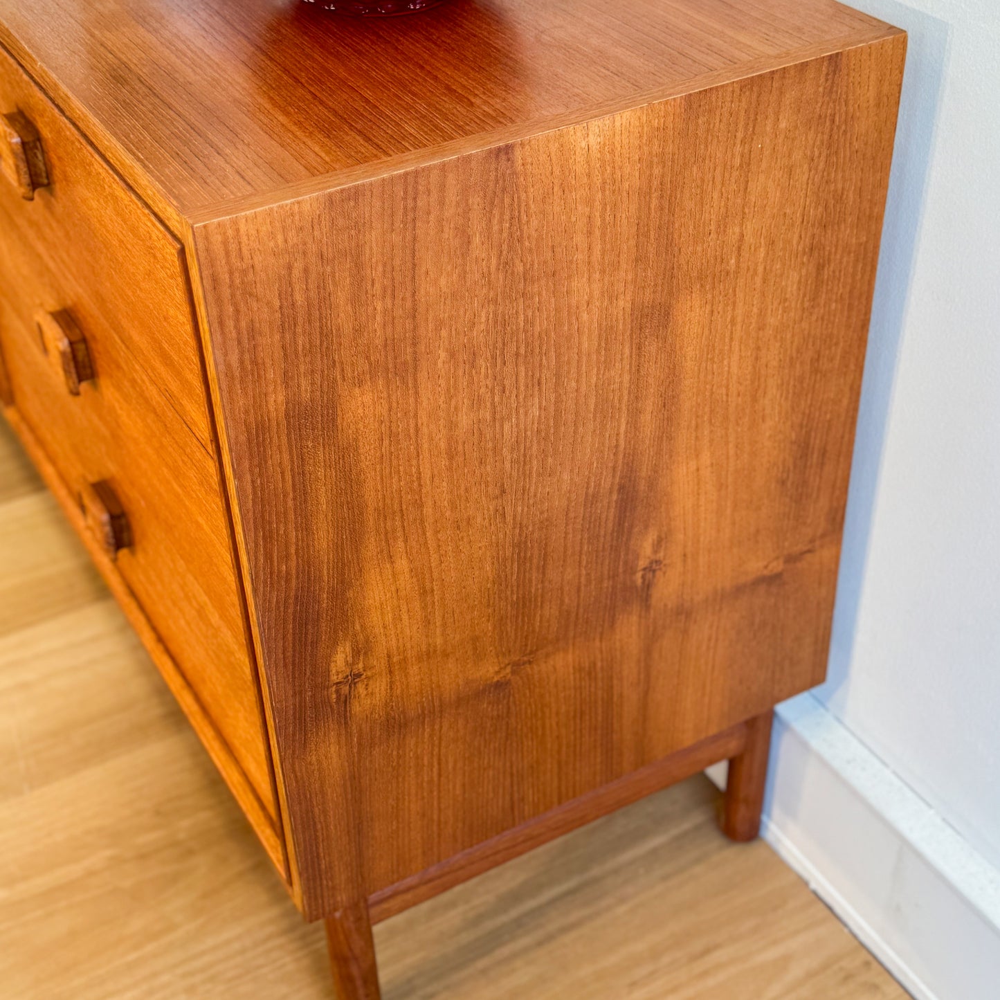 1970s teak Parker square handle chest of drawers
