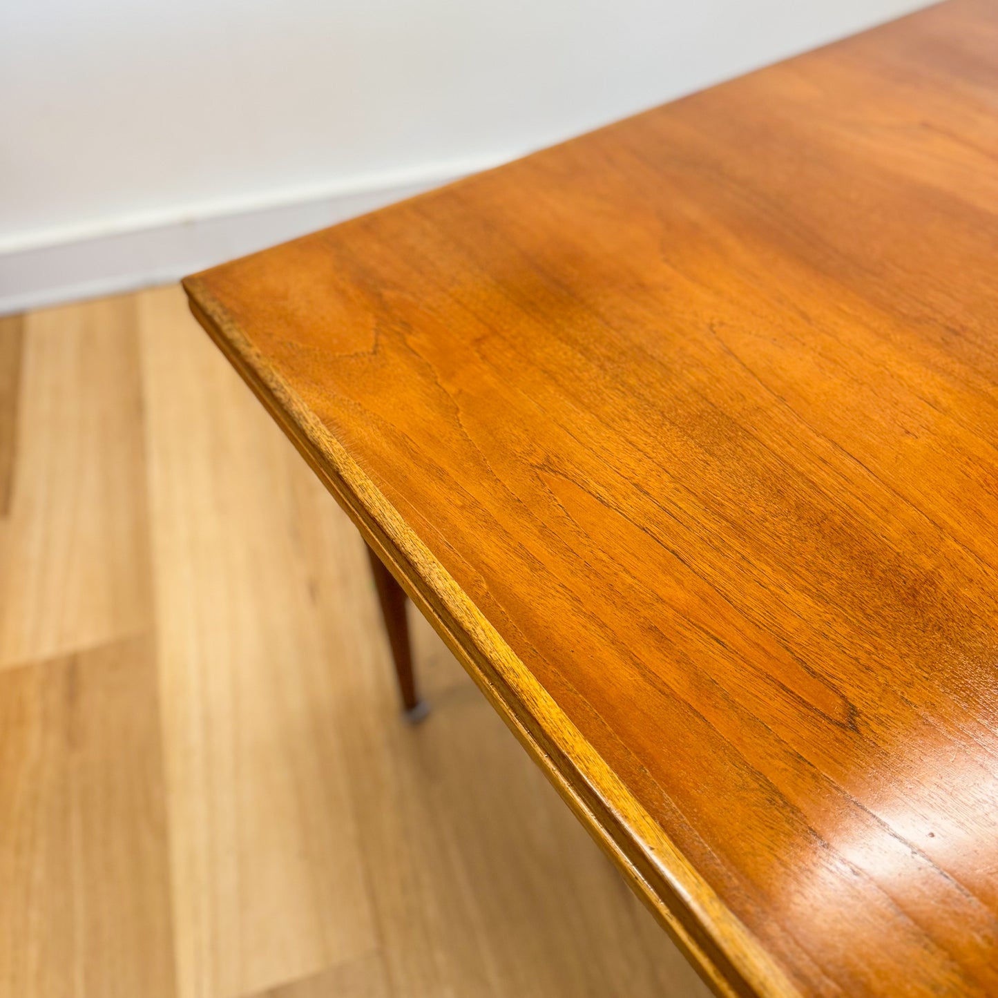 Mid century Extension two leaf dining table