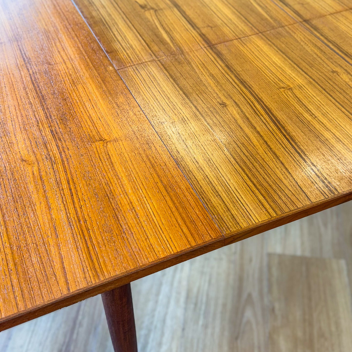 Chiswell 1965 double extension dining table