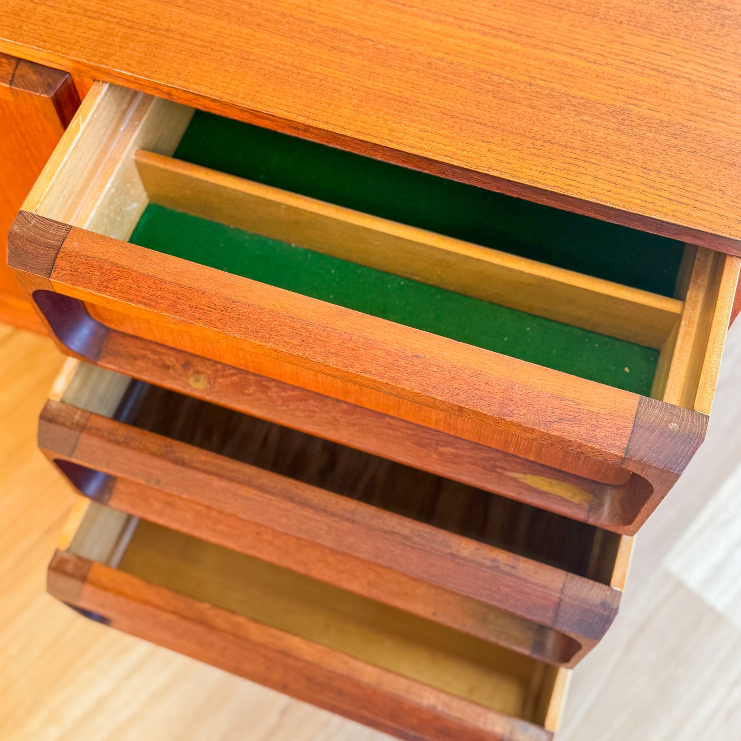 Refinished Chiswell 1970s ‘Koben’ 5 door sideboard