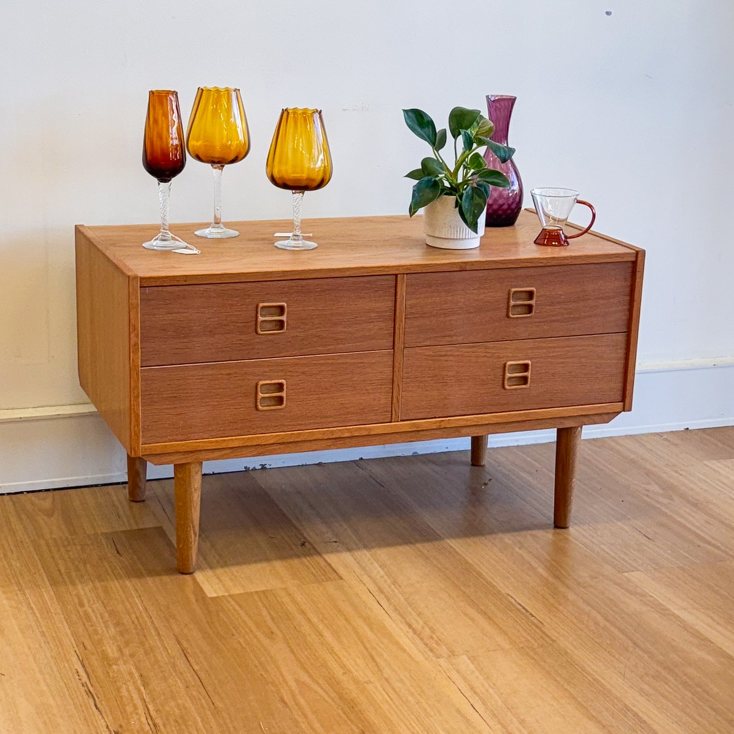 Danish oak cabinet/chest of drawers