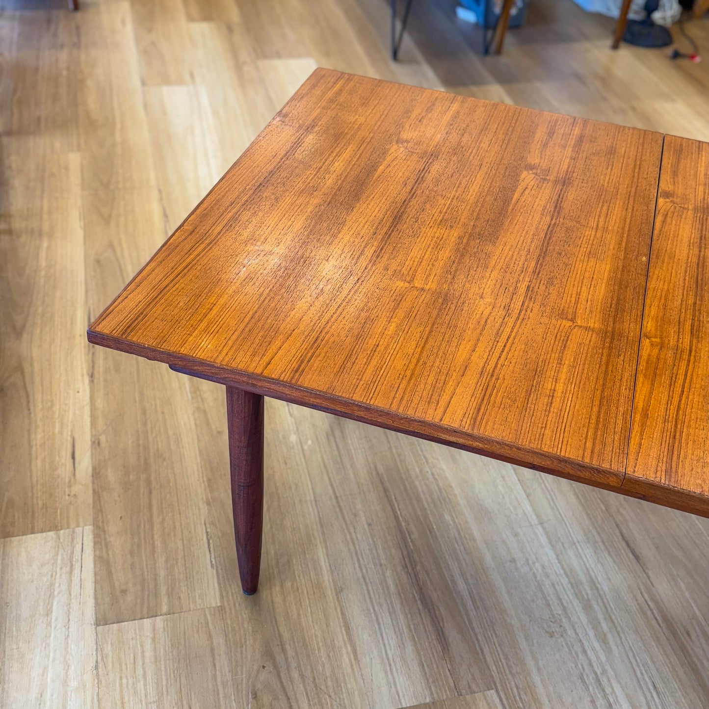Chiswell 1965 double extension dining table