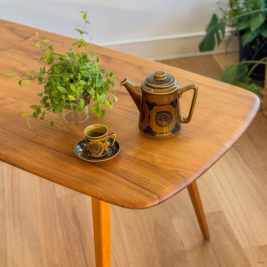 Circa 1960s Fully Restored English Elm Plank Top Dining Table by Ercol