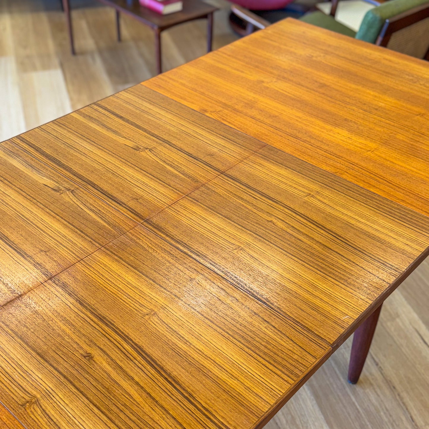 Chiswell 1965 double extension dining table