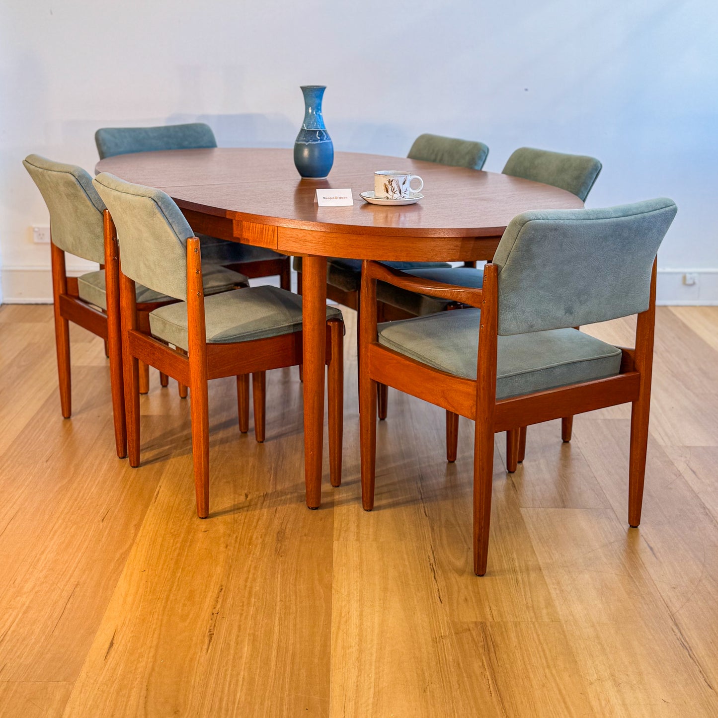 Set of 6 1970s vintage Chiswell teak dining chairs