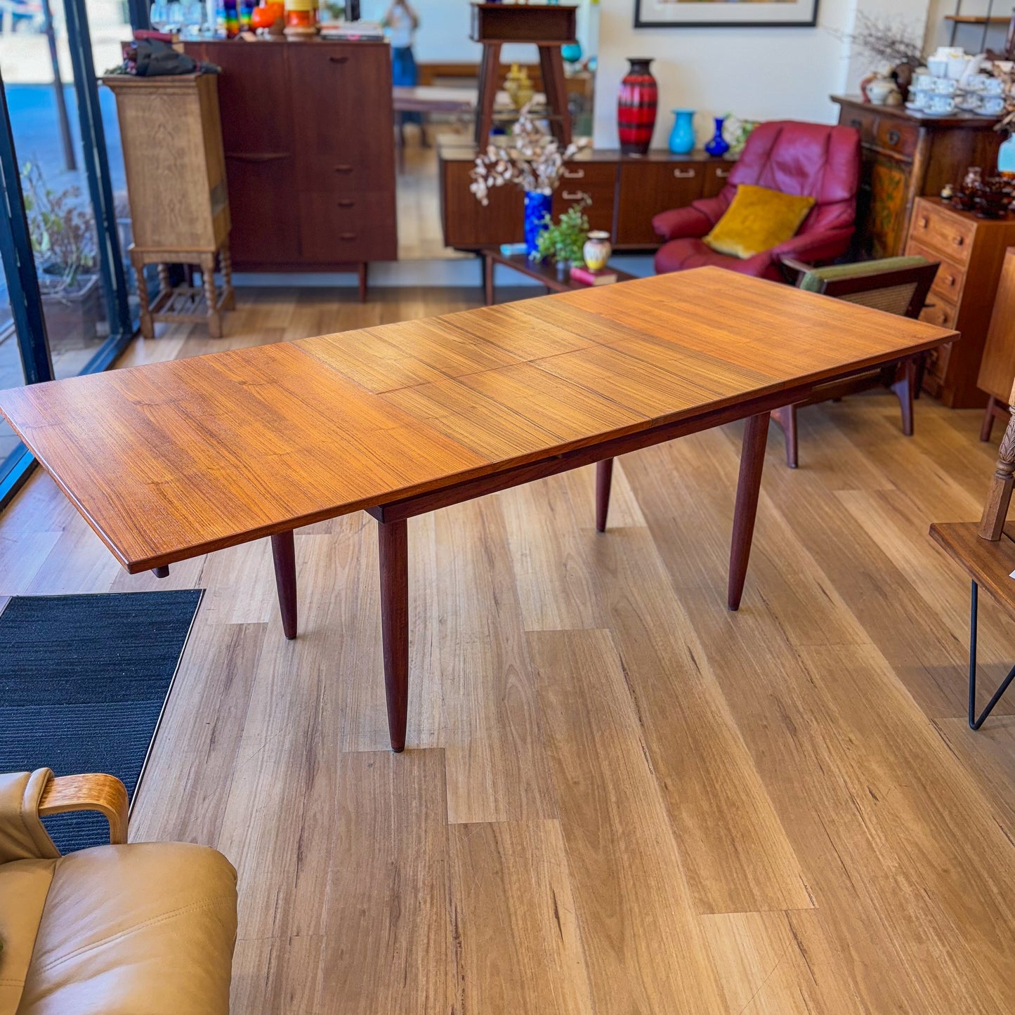 Chiswell 1965 double extension dining table